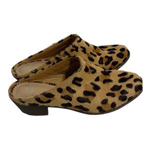 Crown and Ivy Kylie Leopard Mule size 8